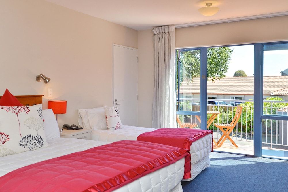 Standard Studio, Non Smoking, Kitchenette (Queen Single Studio)