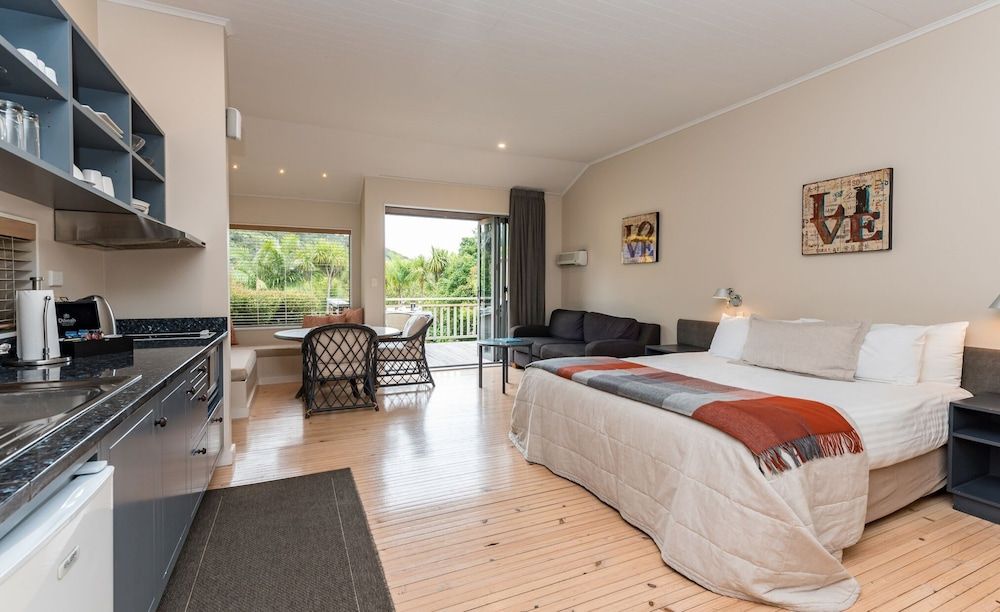 Bay of Islands Holiday Apartments Family Apartment, 1 Bedroom 4