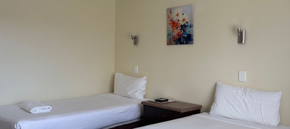 undefined Devonwood Motel