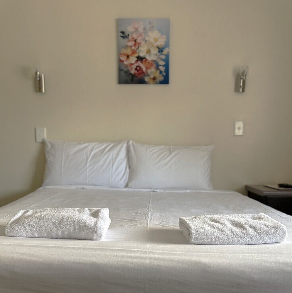 undefined Devonwood Motel 2