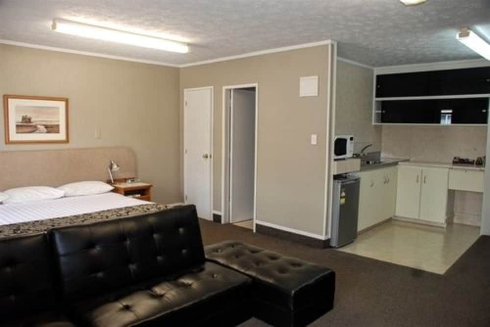 Standard Suite, 2 Bedrooms (Unit)