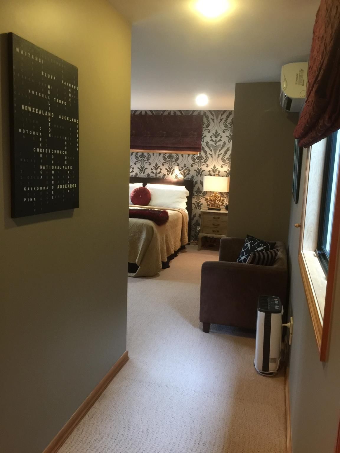 1-Bedroom Deluxe Suite with King Bed