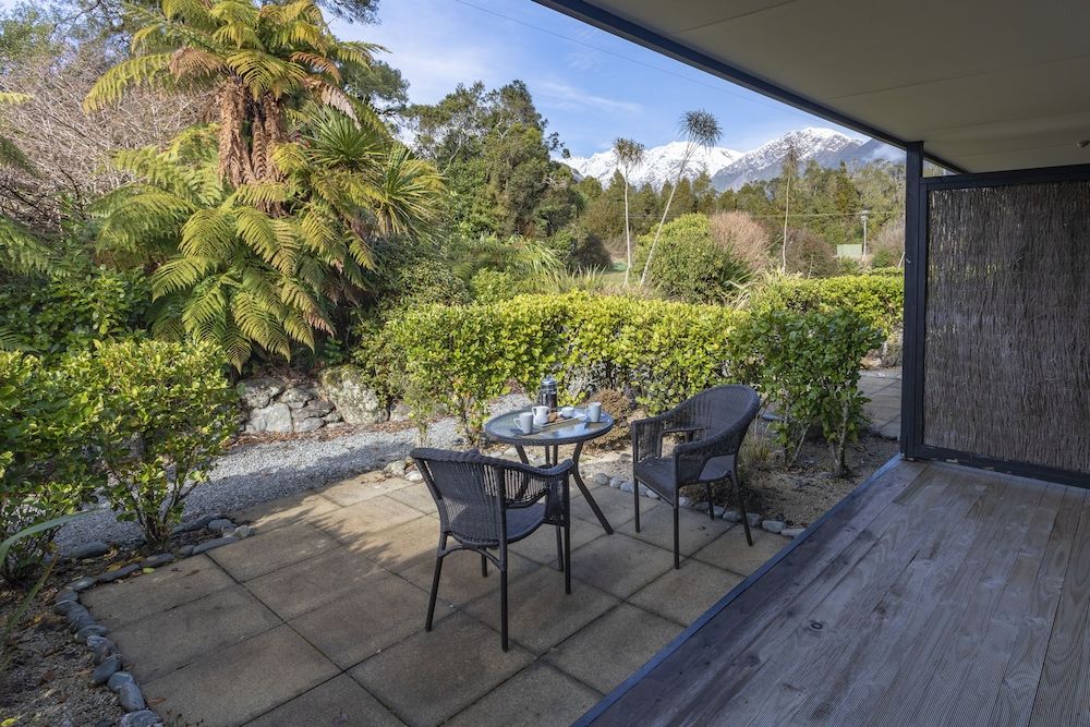 Grand Suite, Accessible, Mountain View