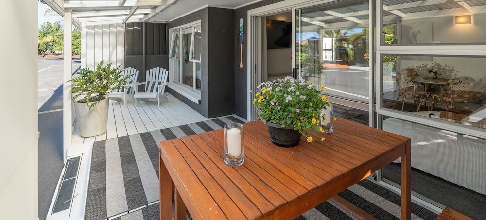 Stay Kerikeri Boutique Apartments and Studios Deluxe Apartment, 2 Bedrooms, Garden Area 19