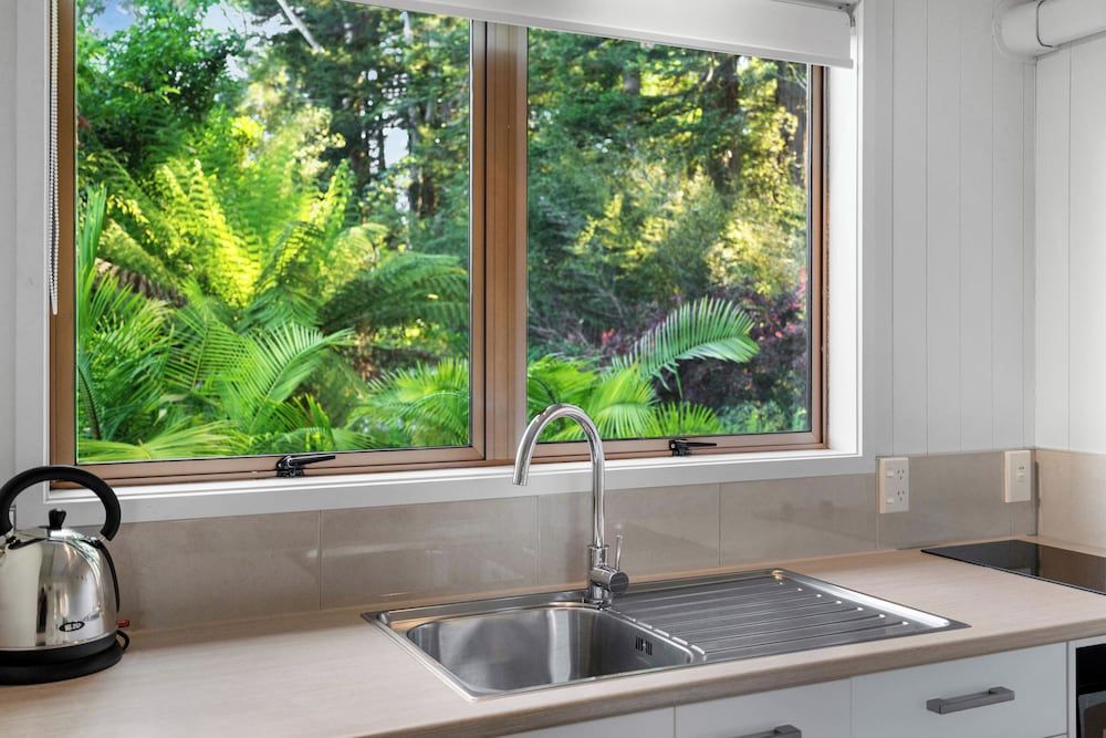 Stay Kerikeri Boutique Apartments and Studios Executive Studio Suite, 1 King Bed, Pool View 21