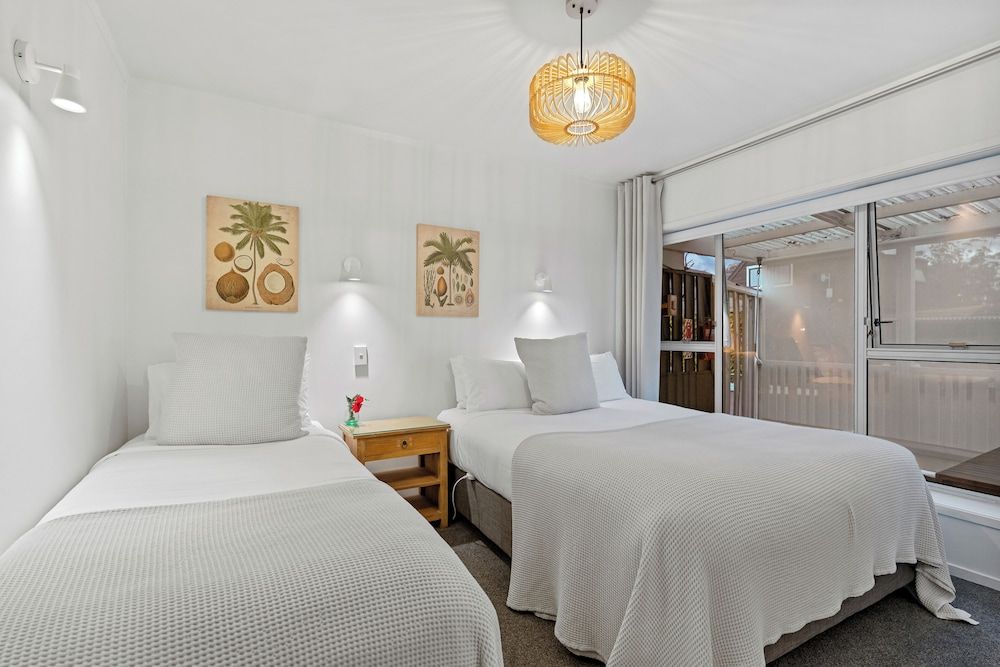 Stay Kerikeri Boutique Apartments and Studios Deluxe Apartment, 2 Bedrooms, Garden Area 10