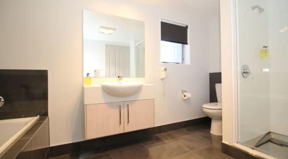 Carramar Motor Inn Standard Studio, Non Smoking 4