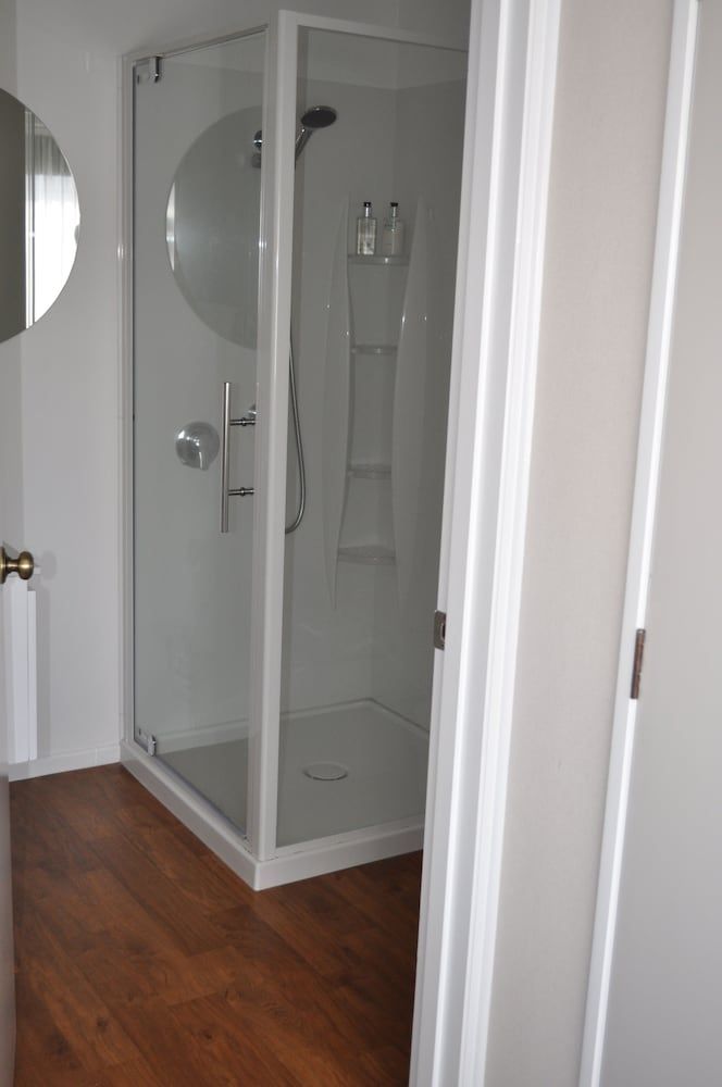 Carramar Motor Inn Standard Studio, Non Smoking 3