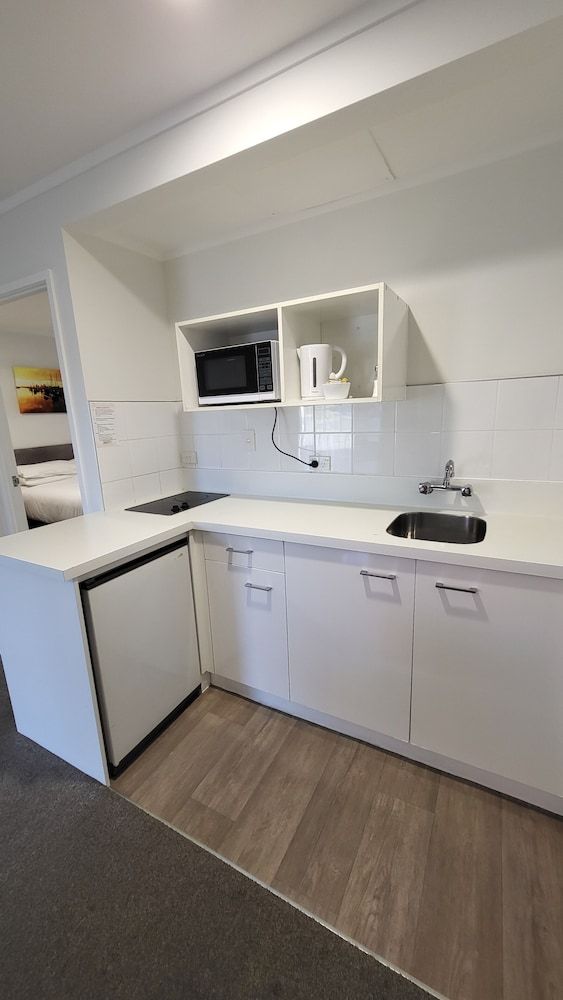 Manukau Motor Lodge Standard Room, 1 Bedroom, Ensuite 2