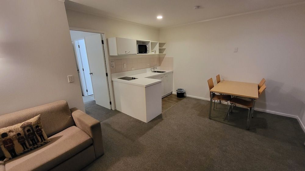 Manukau Motor Lodge Standard Room, 1 Bedroom, Ensuite 6