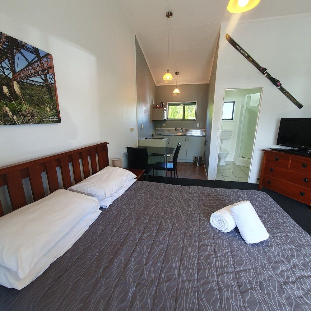 Ohakune Court Motel Premium King Studio - Prepaid 2