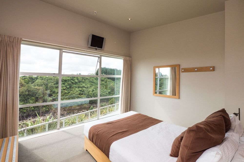 Standard Suite, 1 Bedroom, Kitchen
