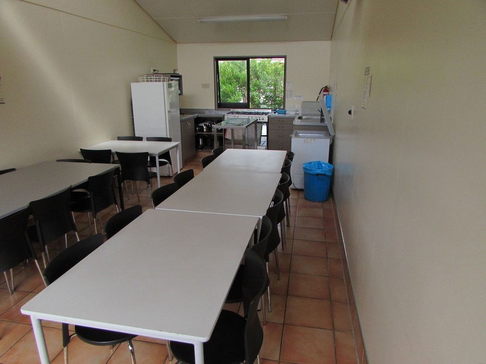 Dunedin Holiday Park & Motels Ensuite Unit 2