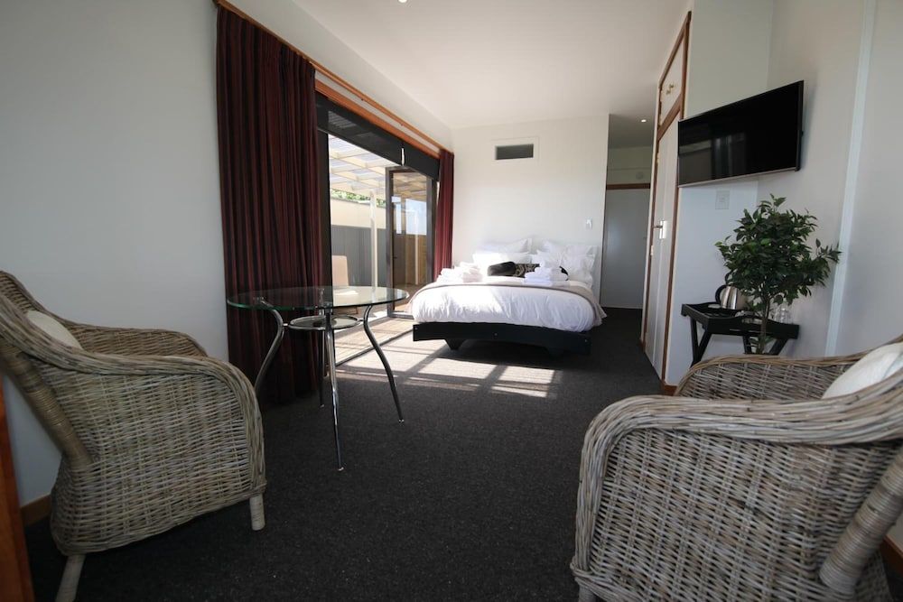 Kereru Suite