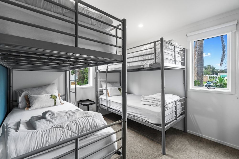 Tasman Holiday Parks – Beachaven Premium Villa