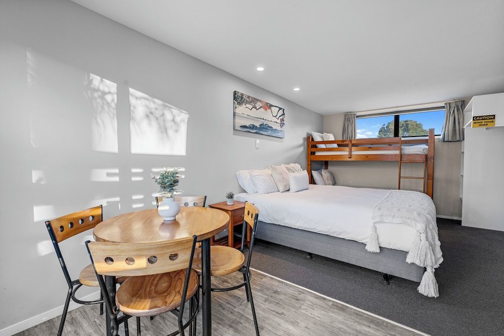 Tasman Holiday Parks – Beachaven Standard Cabin (No Bathroom)