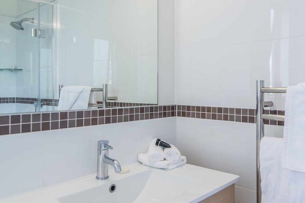 Avana Suites Executive Double or Twin Room 3