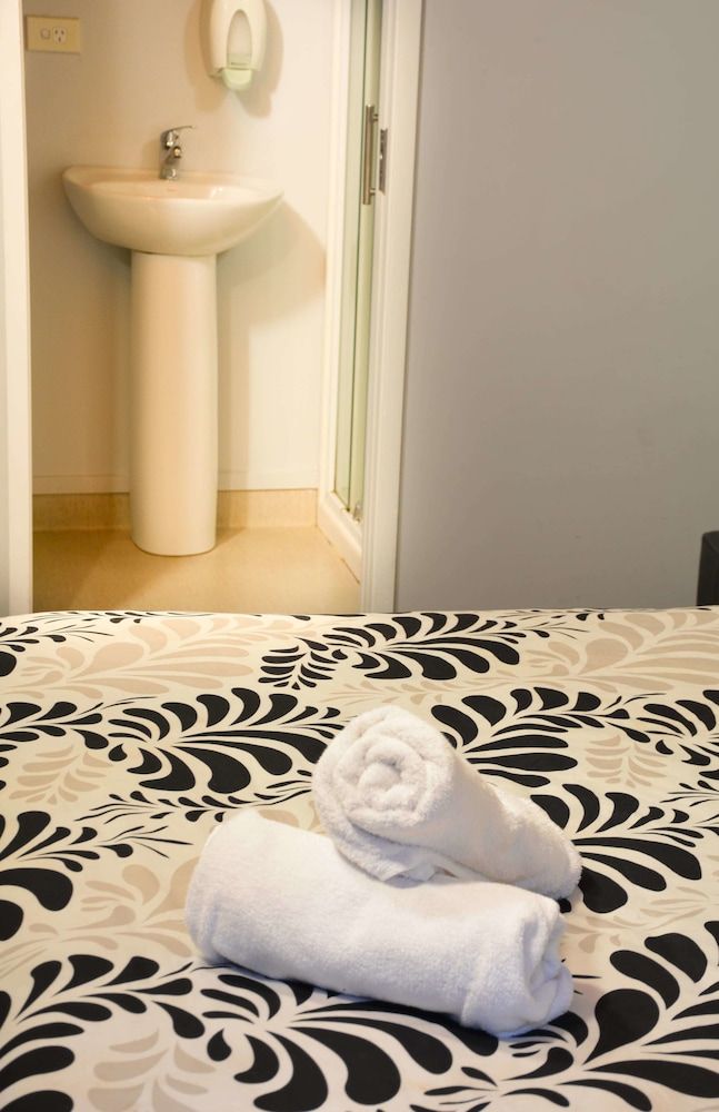 Basic Suite, 1 Bedroom (Double en-suite)