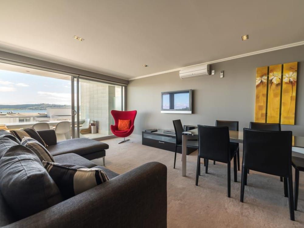 Sacred Waters Lake View Three Bedroom Apartment 5