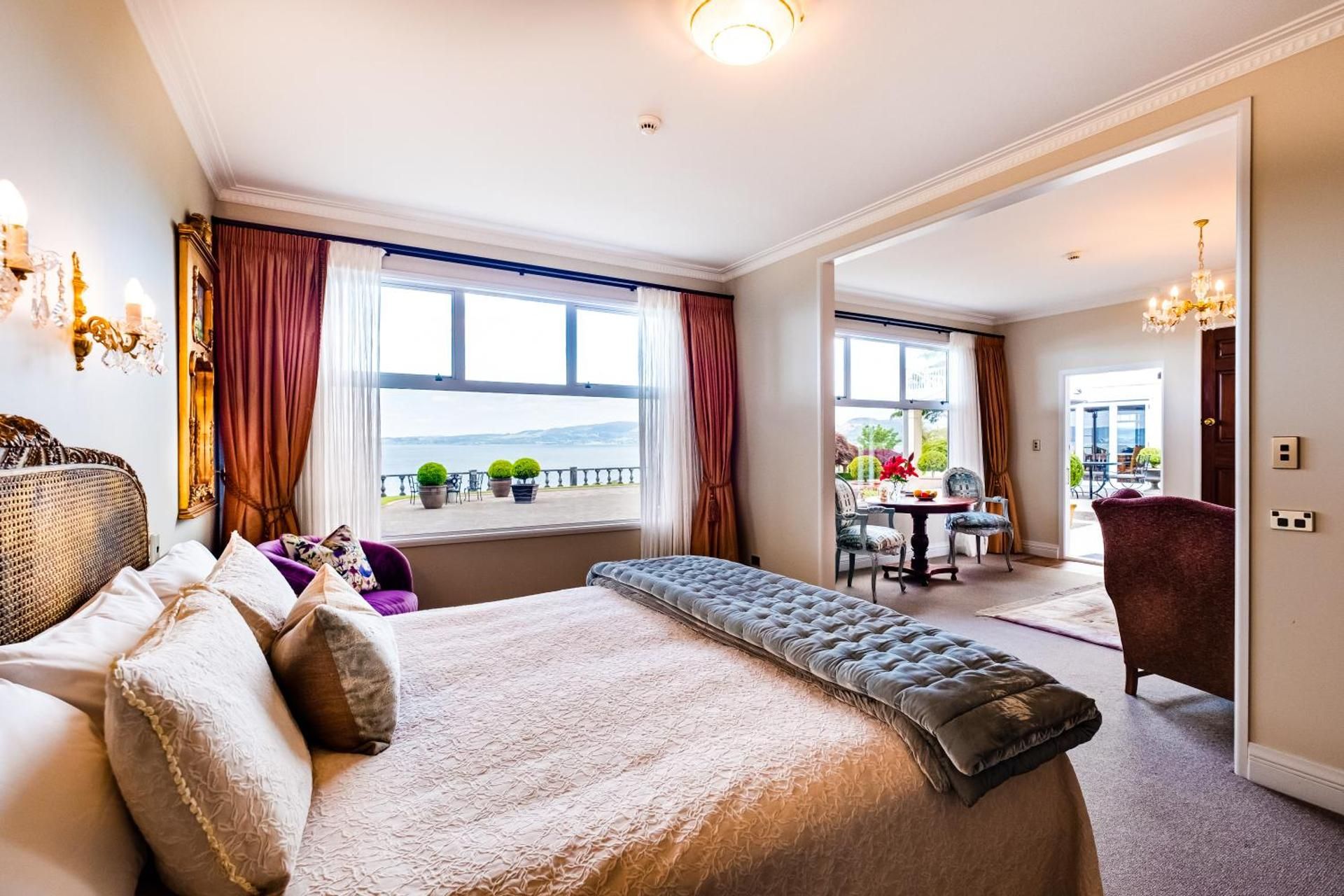 undefined On The Point - Lake Rotorua 8