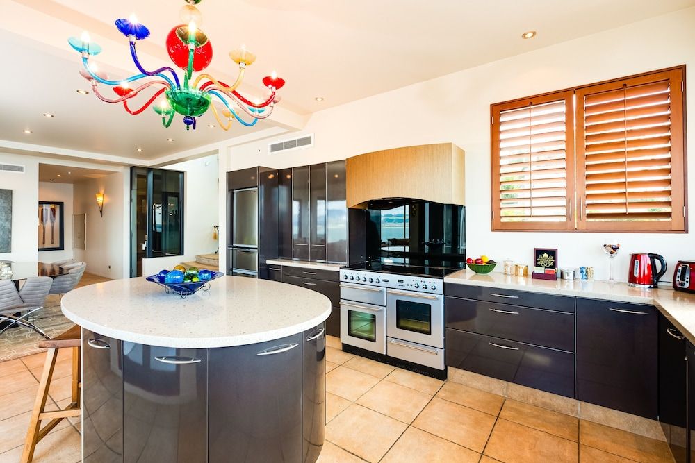 undefined On The Point - Lake Rotorua 5