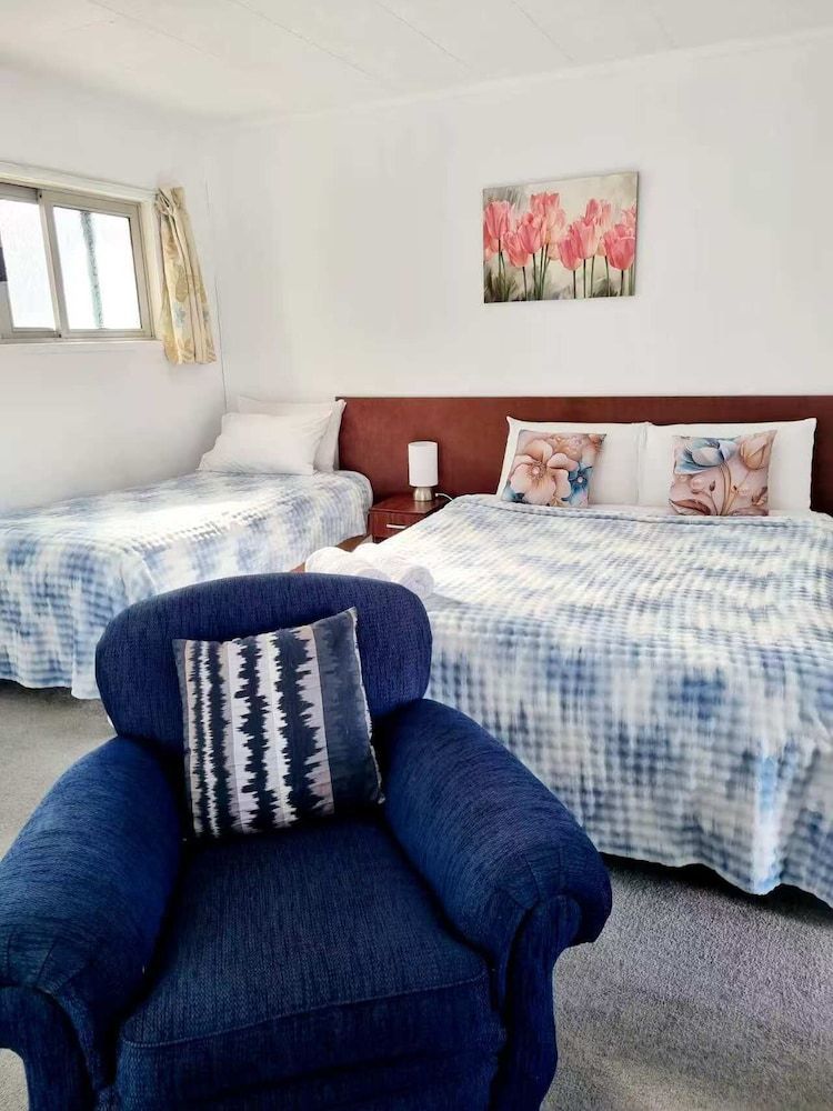 Cedar Lodge Motel Hamilton Standard Studio, Non Smoking, Kitchen (Studio Unit) 4