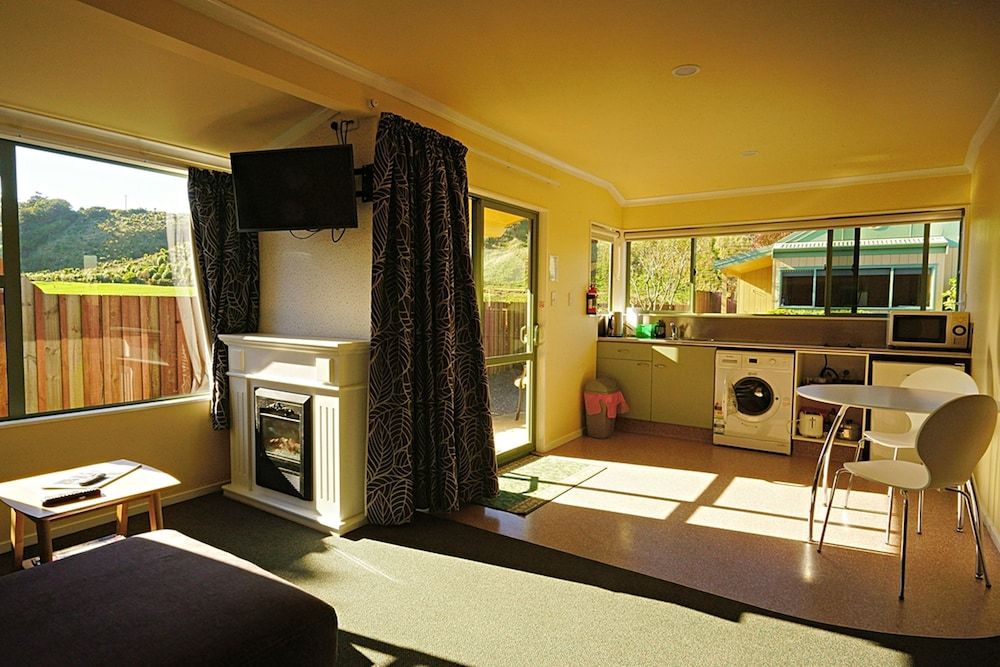 undefined Bay Cottages 2