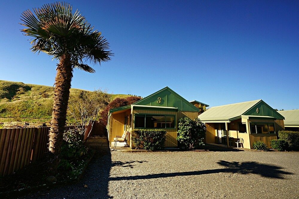 undefined Bay Cottages 7