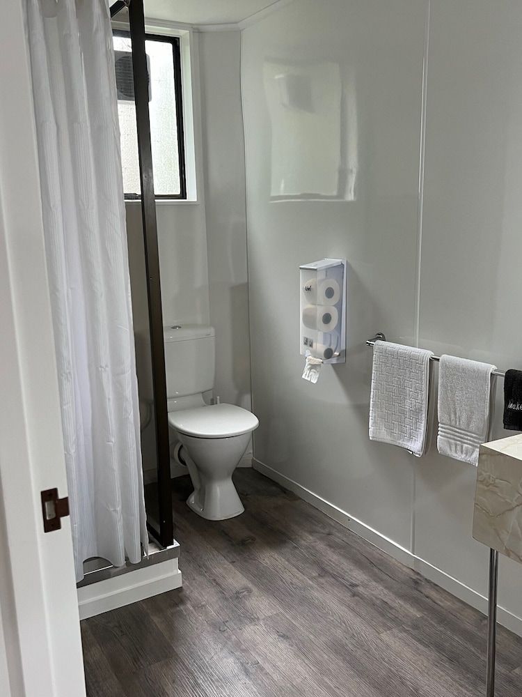 Garden City Motel Comfort Apartment, 2 Bedrooms 5