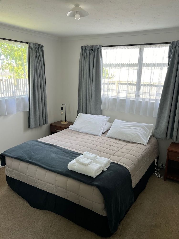 Garden City Motel Comfort Apartment, 2 Bedrooms 2