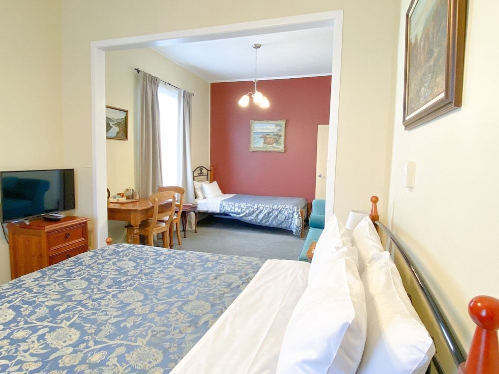 Pipiriki Suite