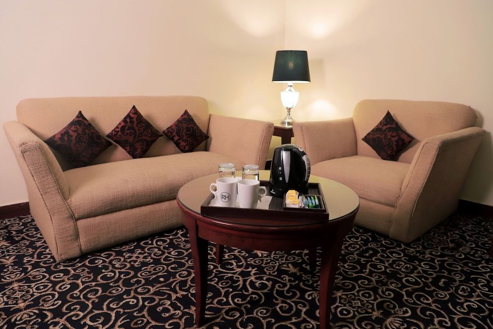 Deluxe King Room