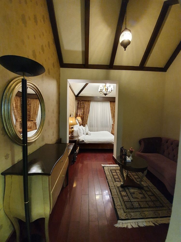 Chalet Islamabad Executive Studio Suite 3