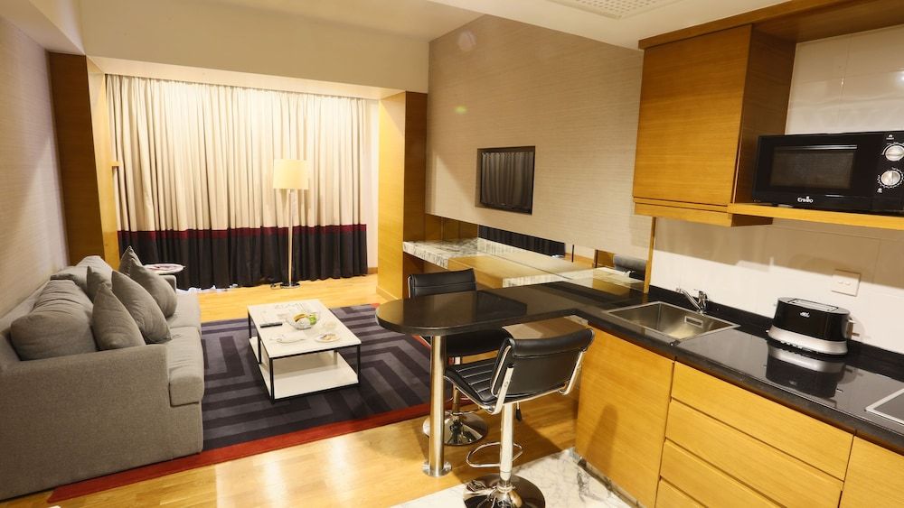 Avari Towers Karachi Family Apartment, 1 Bedroom, Kitchenette 3