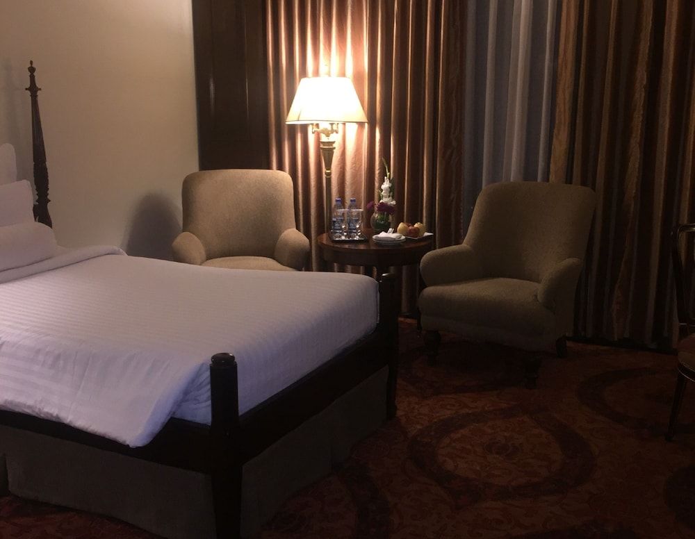 Pearl Continental Lahore Executive Double Room, Club Lounge Access 3