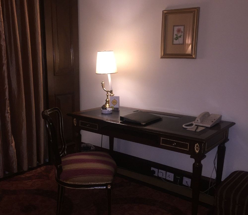 Pearl Continental Lahore Executive Double Room, Club Lounge Access 6