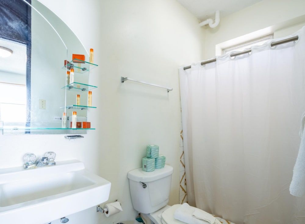 Deluxe Room, Balcony