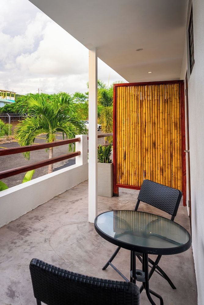 Parguera Plaza Hotel - Adults Only Deluxe Room, 1 King Bed, Garden View 22