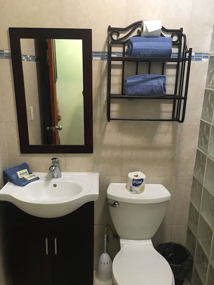 Mamacita's Guest House Room, 1 Double Bed with Sofa bed 5