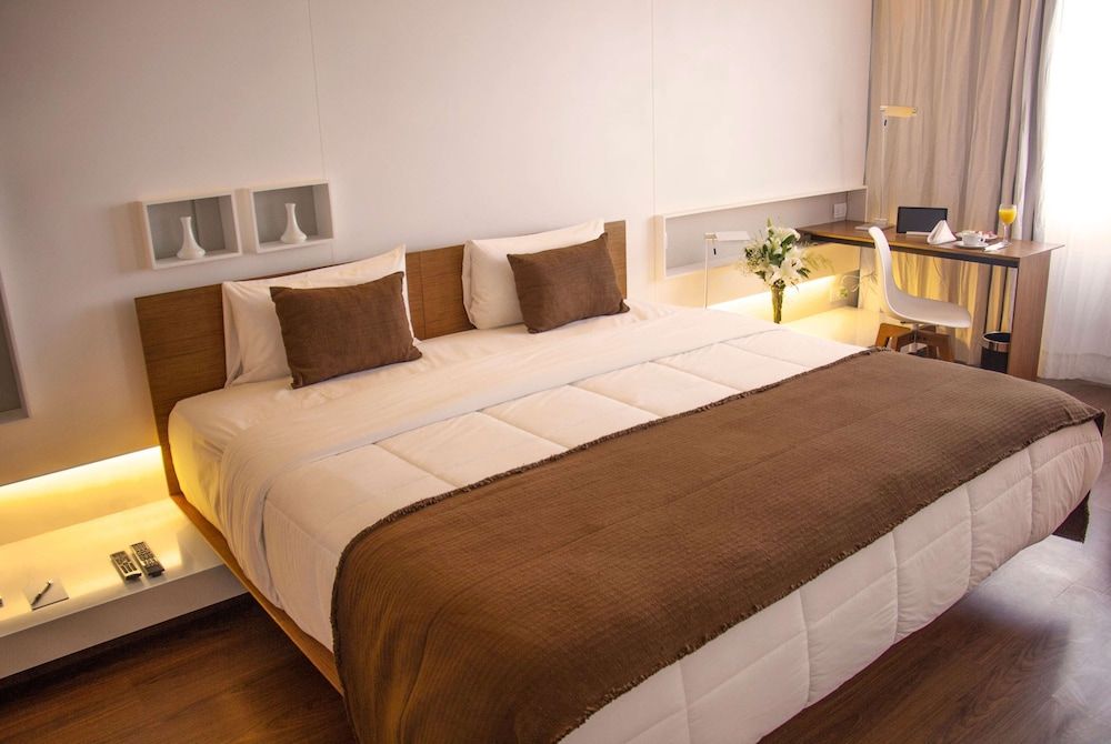 Superior Room, 1 King Bed, Non Smoking