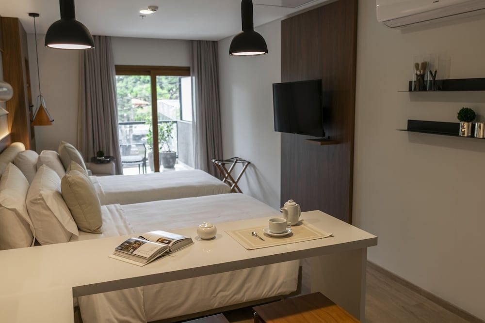 Five Hotel & Residences Residence Twin 3