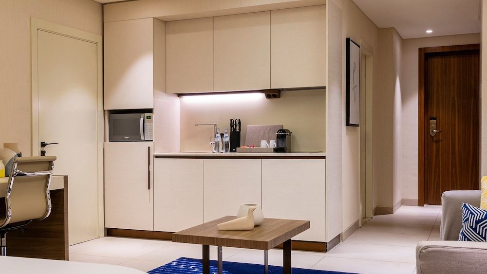 undefined voco Doha West Bay Suites by IHG 2