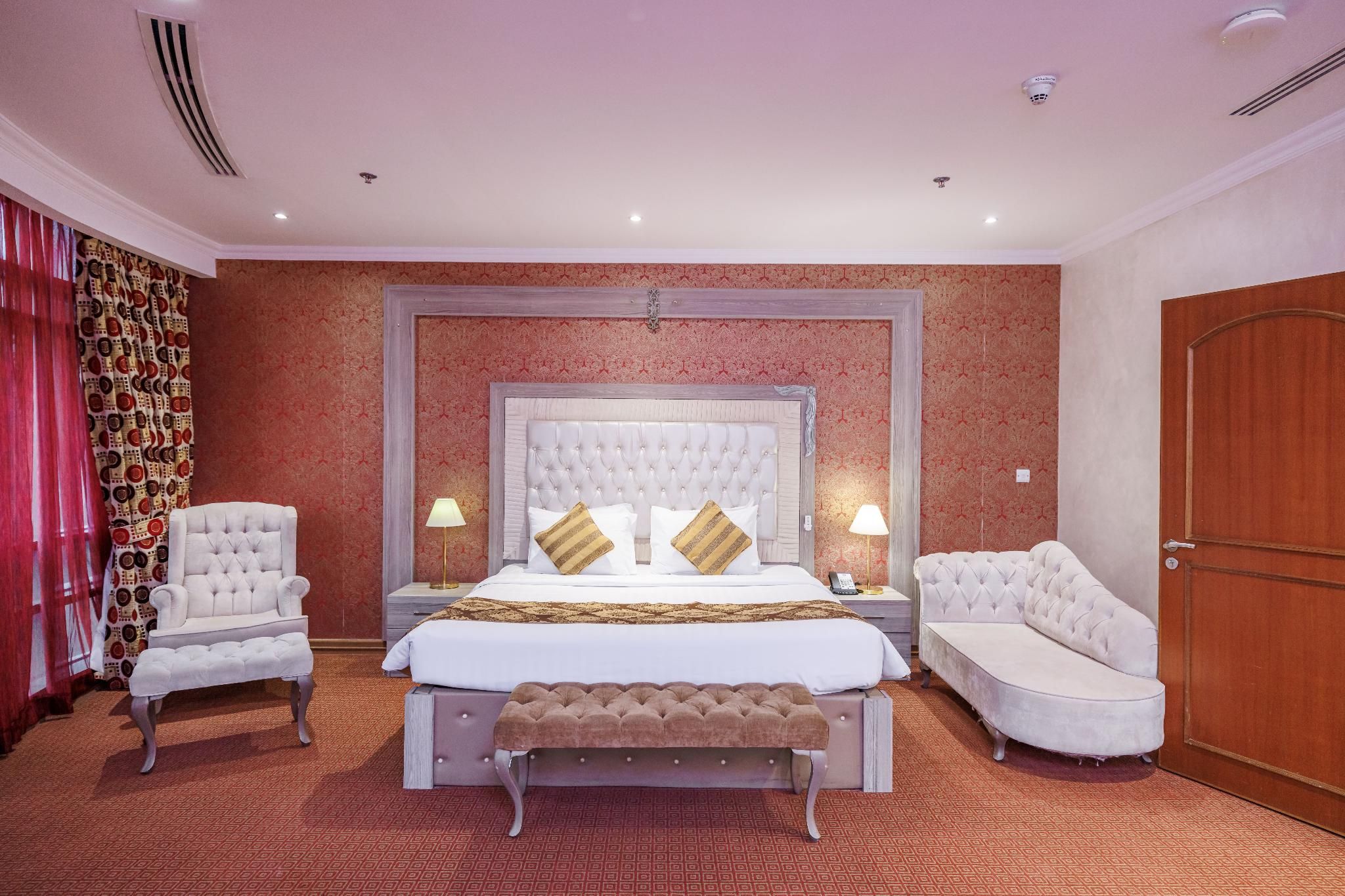 undefined Sapphire Plaza Hotel 10