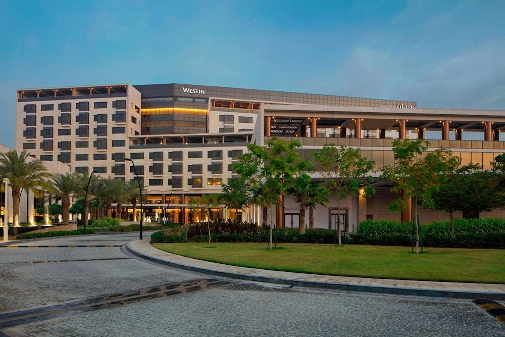 undefined The Westin Doha Hotel & Spa 6