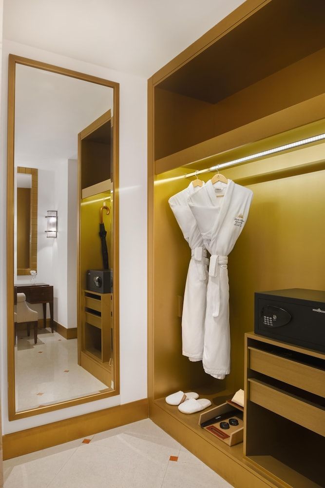 Marsa Malaz Kempinski, The Pearl - Doha Deluxe Twin Room 3