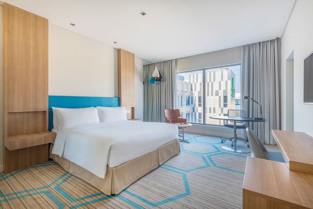 undefined Holiday Inn Doha - The Business Park by IHG 3