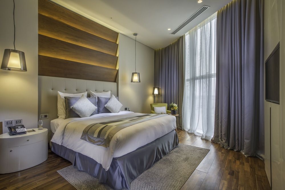 undefined The Avenue Hotel 6