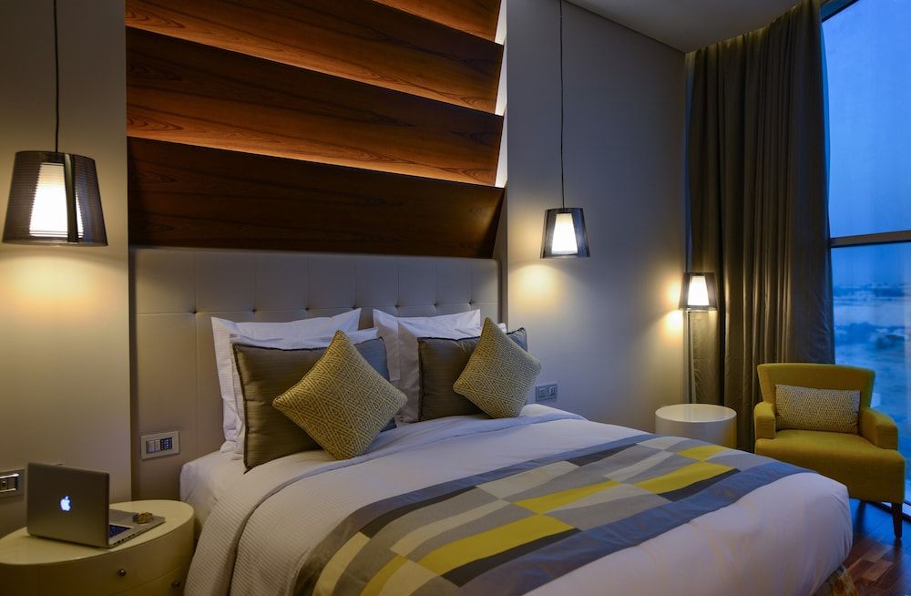 undefined The Avenue Hotel 7