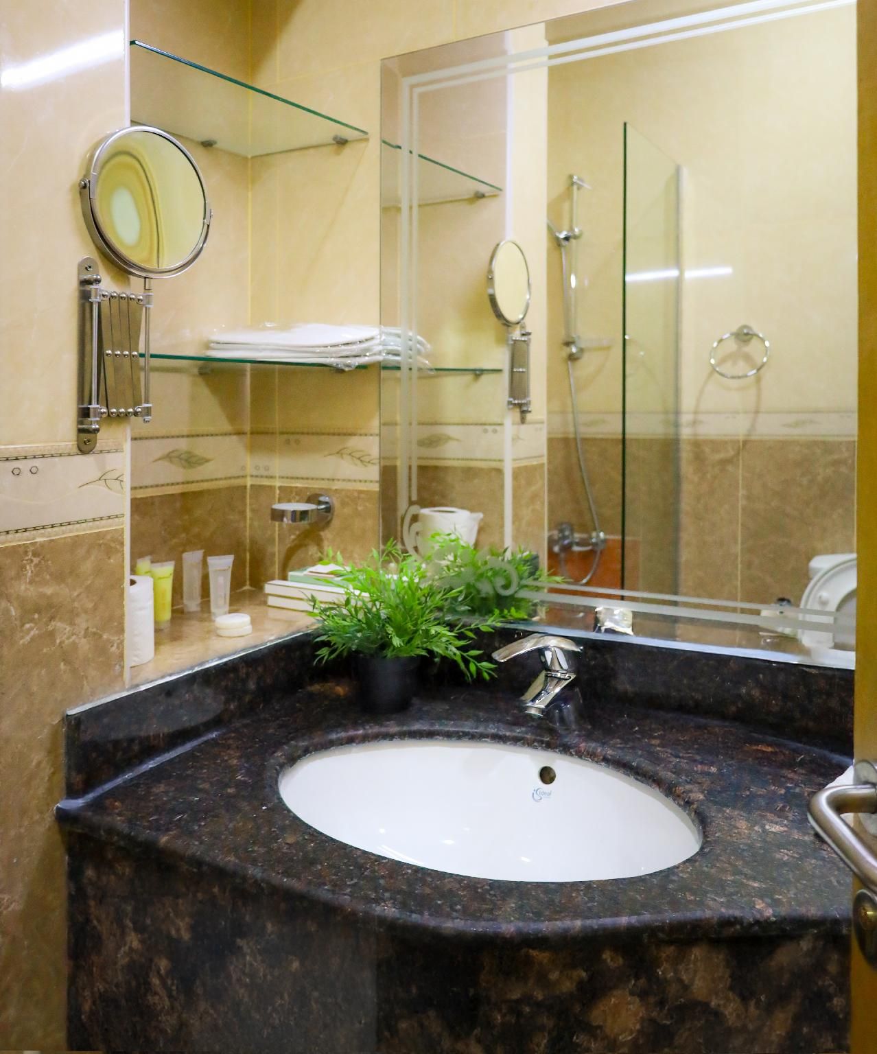 undefined Doha Dynasty Hotel 6