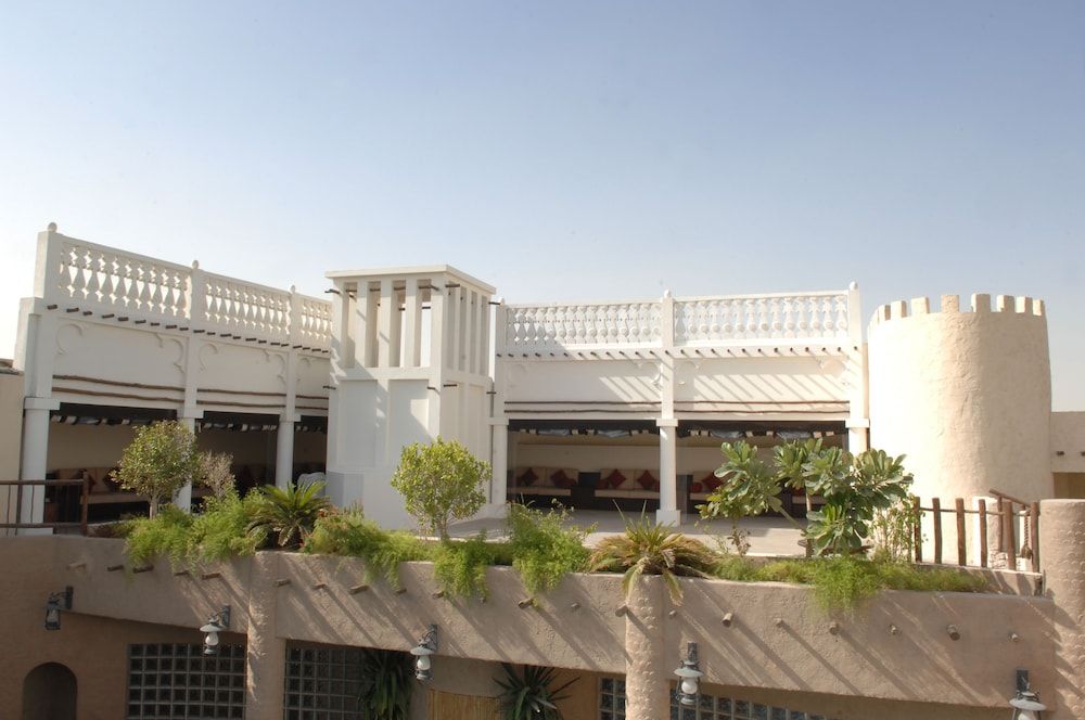 undefined Al Liwan Suites 8